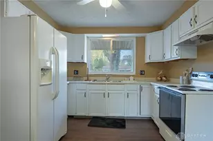 808 Macmillan Dr, Trotwood, OH 45426 - Photo 19