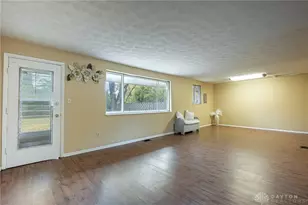 808 Macmillan Dr, Trotwood, OH 45426 - Photo 7