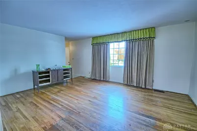 3332 Morning Glory Road, Dayton, OH 45449 - Photo 7