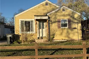 615 Circle Rd, Dayton, OH 45417 - Photo 1