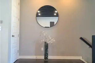 522 E 2nd St, Dayton, OH 45402 - Photo 5