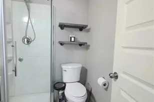 522 E 2nd St, Dayton, OH 45402 - Photo 23