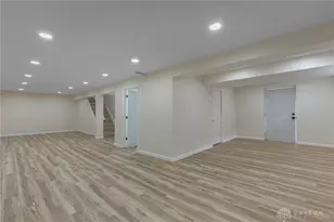 1747 Summithills Dr, Cincinnati, OH 45255 - Photo 17