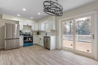 1747 Summithills Drive, Cincinnati, OH 45255 - Photo 5