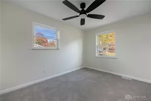 1747 Summithills Dr, Cincinnati, OH 45255 - Photo 9