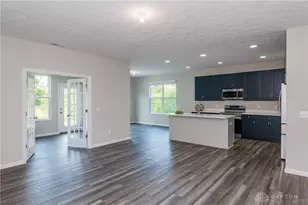 4201 Ellason Ct, Centerville, OH 45440 - Photo 9