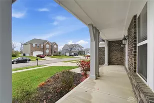 2145 Silver Linden Dr, Tipp City, OH 45371 - Photo 9