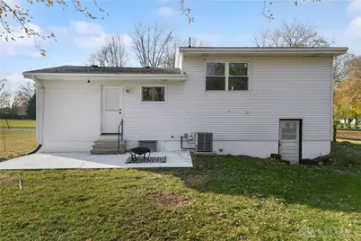 207 Ford Dr, Piqua, OH 45356 - Photo 5