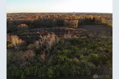 12165 Dille Road, New Carlisle, OH 45344 - Photo 5