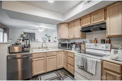 918 Sunset Drive, Englewood, OH 45322 - Photo 11