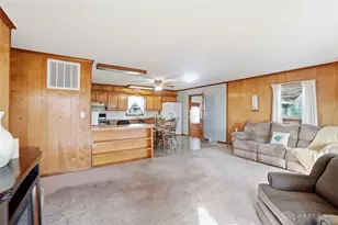 8990 Crescent St, Lakeview, OH 43331 - Photo 7