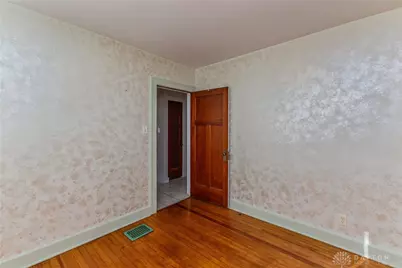 307 Watervliet Avenue, Dayton, OH 45420 - Photo 19