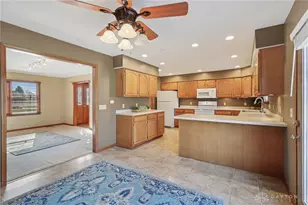 760 Birchwood Dr, Greenville, OH 45331 - Photo 9