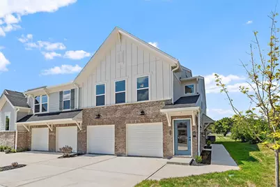 425 Pilot Point #1-305, Vandalia, OH 45377 - Photo 1