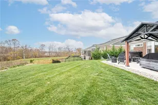 5139 Renaissance Park Dr, Franklin, OH 45005 - Photo 9