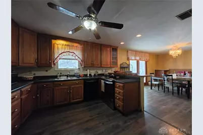 1070 Nagle Court, Beavercreek, OH 45430 - Photo 3