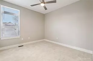 1260 W First St, Dayton, OH 45402 - Photo 25