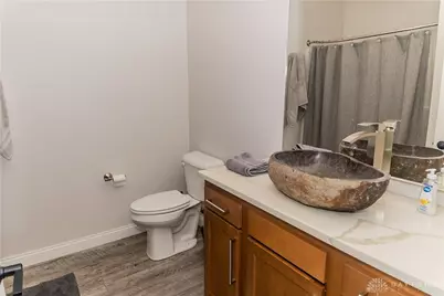 1018 Hunters Ridge Drive, Tipp City, OH 45371 - Photo 31