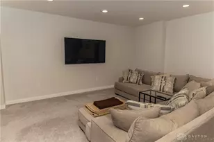 1018 Hunter's Ridge Dr, Tipp City, OH 45371 - Photo 37