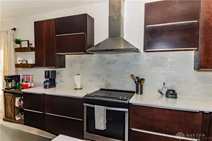 1018 Hunter's Ridge Dr, Tipp City, OH 45371 - Photo 19