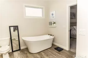 1018 Hunter's Ridge Dr, Tipp City, OH 45371 - Photo 25