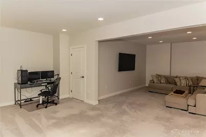 1018 Hunters Ridge Drive, Tipp City, OH 45371 - Photo 41