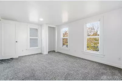 322 E Main Street, West Carrollton, OH 45449 - Photo 29