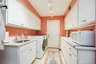 571 Eagle Cir, Kettering, OH 45429 - Photo 73