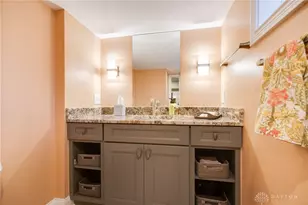 571 Eagle Cir, Kettering, OH 45429 - Photo 57