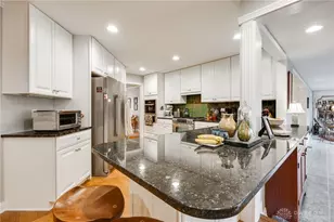 571 Eagle Cir, Kettering, OH 45429 - Photo 13