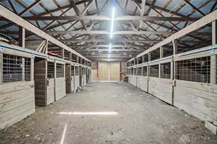 9185 S Mann Rd, Bethel Twp, OH 45371 - Photo 41