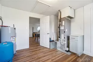 9185 S Mann Rd, Bethel Twp, OH 45371 - Photo 35