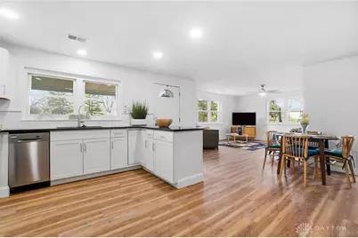 9185 S Mann Road, Bethel Twp, OH 45371 - Photo 15