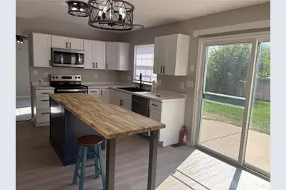 10080 Edgerton Drive, Miamisburg, OH 45342 - Photo 3