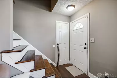 161 Montana Drive, Xenia, OH 45385 - Photo 5