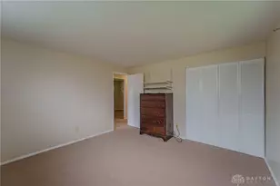 5910 Shady Oak St, Dayton, OH 45424 - Photo 25