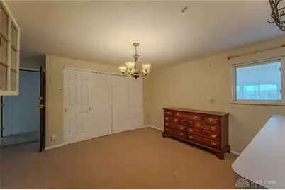 5910 Shady Oak Street, Dayton, OH 45424 - Photo 9