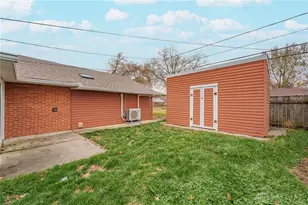 5910 Shady Oak St, Dayton, OH 45424 - Photo 31