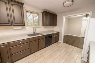 7851 Volk Dr, Dayton, OH 45415 - Photo 13