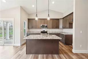 5019 Waterford Ln, Middletown, OH 45044 - Photo 15