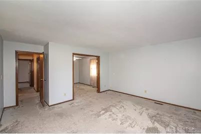 1939 Sugar Run Trail, Bellbrook, OH 45305 - Photo 27