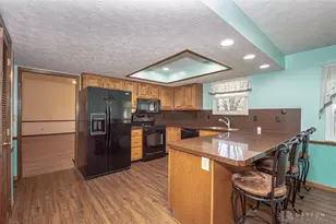 1939 Sugar Run Trail, Bellbrook, OH 45305 - Photo 11