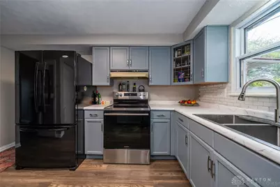 7616 Harshmanville Road, Huber Heights, OH 45424 - Photo 19