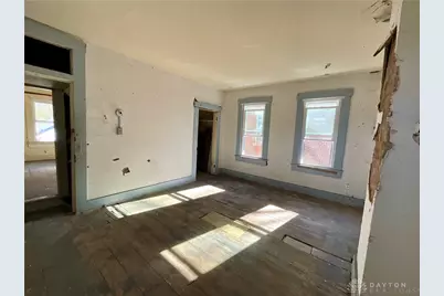 135 Drummer Avenue, Dayton, OH 45403 - Photo 15