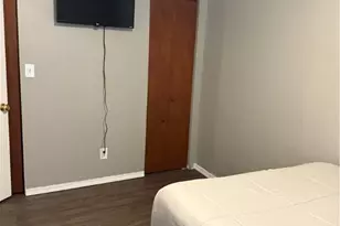 7040 W 3rd St, Dayton, OH 45417 - Photo 11