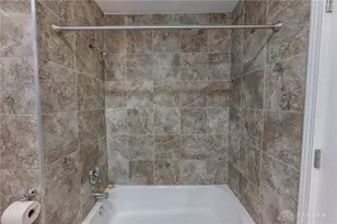 1030 Nila Gay Ct, Miamisburg, OH 45342 - Photo 13