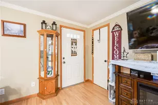 135 Floral Acres Dr, Tipp City, OH 45371 - Photo 7