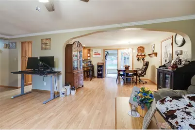 135 Floral Acres Drive, Tipp City, OH 45371 - Photo 11