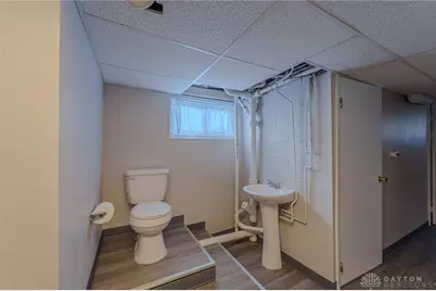 308 E Dorothy Lane, Dayton, OH 45419 - Photo 25