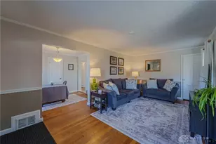 308 E Dorothy Ln, Dayton, OH 45419 - Photo 5